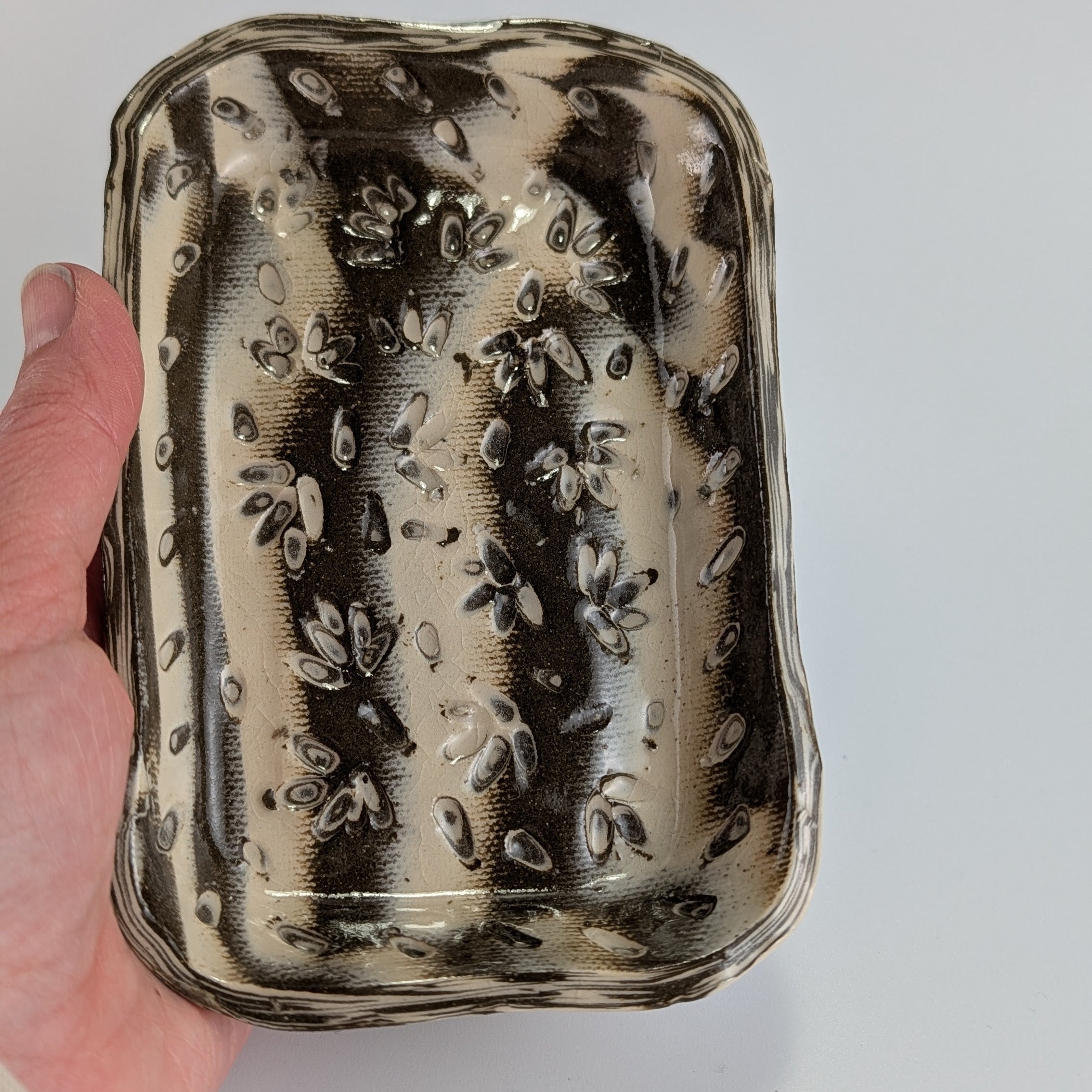 Hand‑Carved Nerikomi Trinket Plate