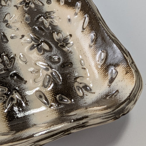 Hand‑Carved Nerikomi Trinket Plate