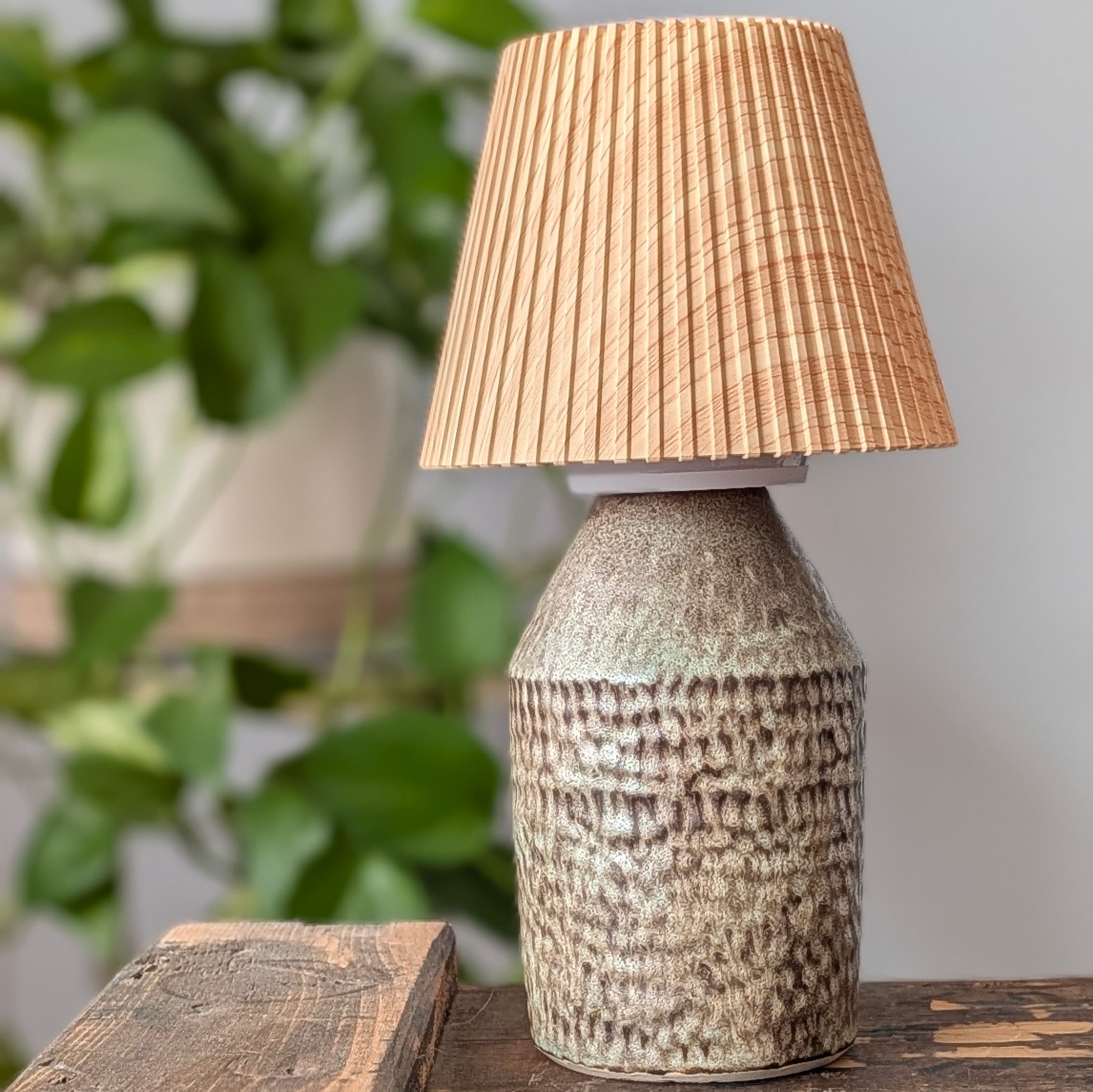 Woodland Texture Bloomlight Vase Lamp