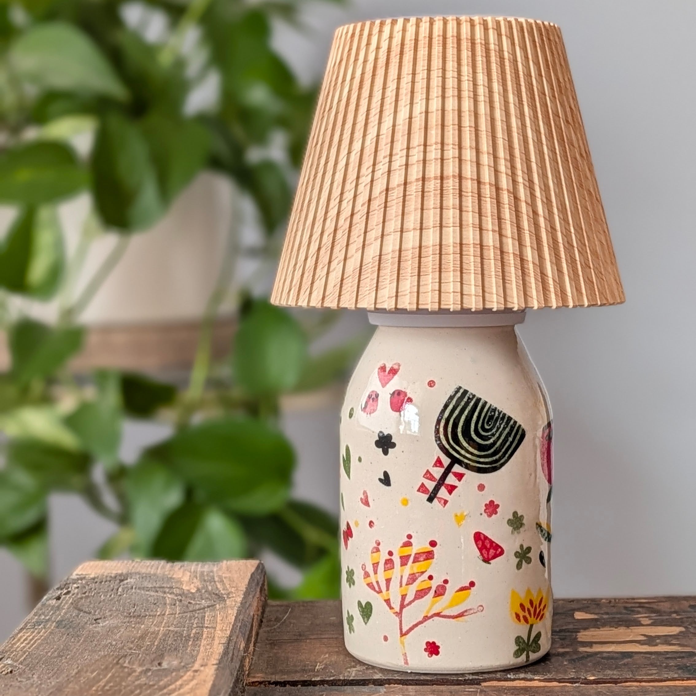 Wildflower Bloomlight Vase Lamp