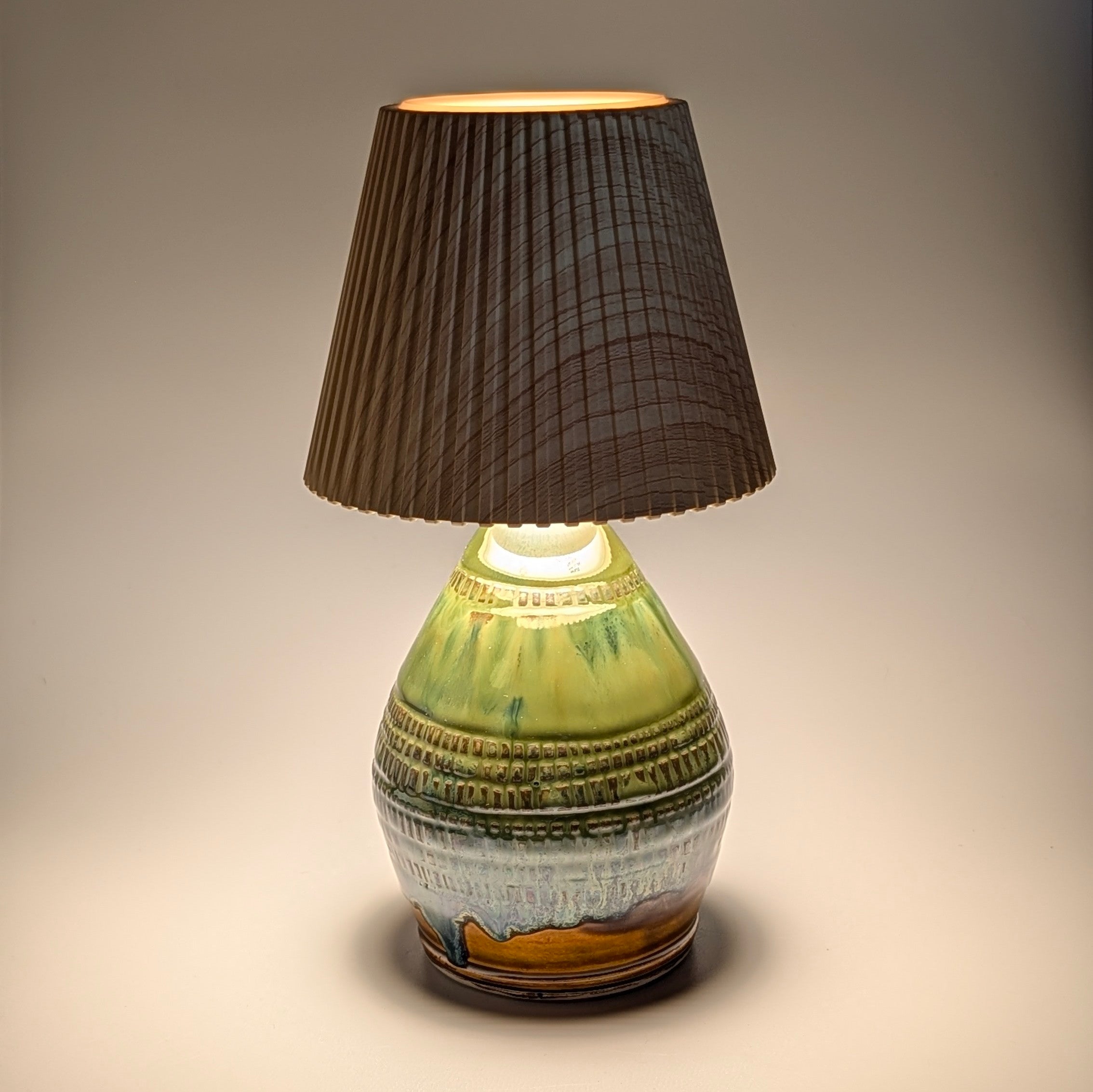 Rings of Texture Bloomlight Vase Lamp